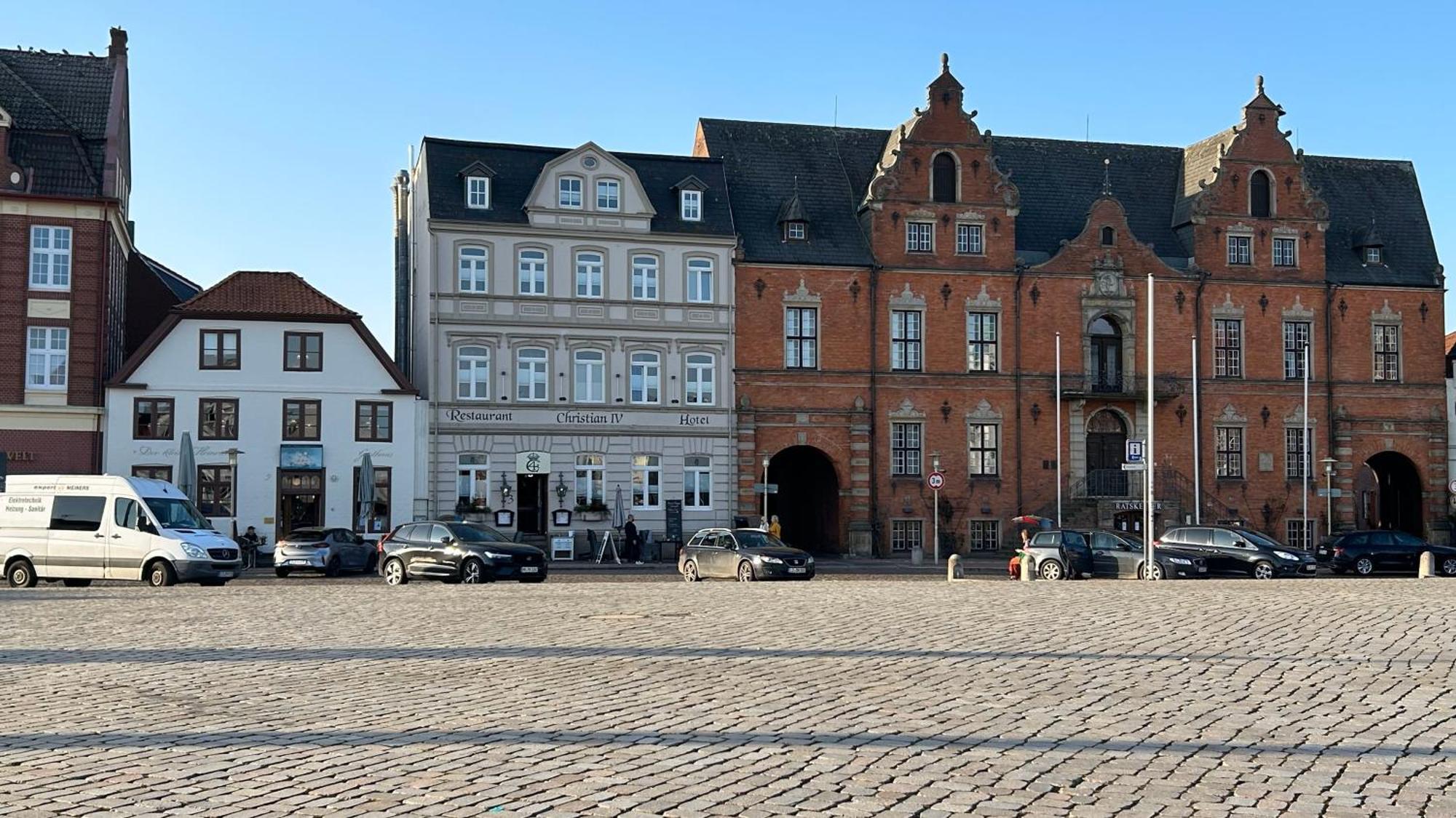 Hotel & Restaurant Christian IV Glückstadt المظهر الخارجي الصورة